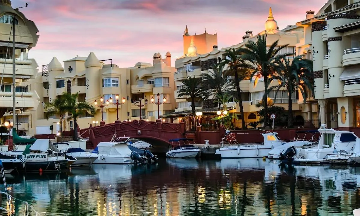 Benalmadena Harbour Penthouse With Big Terrace And Sea View Apartment